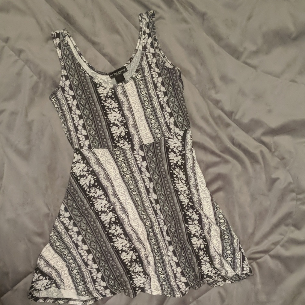 SEE YOU MONDAY Skater Dress Floral EUC